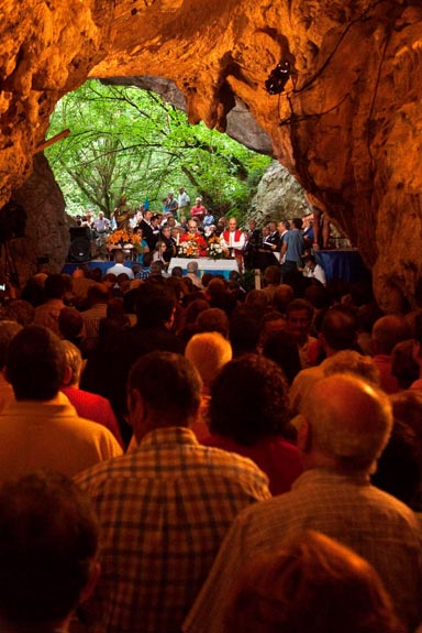 Fiestas de San Pedrín de la Cueva